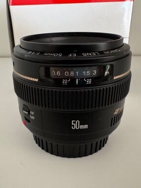 Canon EF 50mm F/1.4 USM Sharp Prime Lens for Canon SLR Cameras